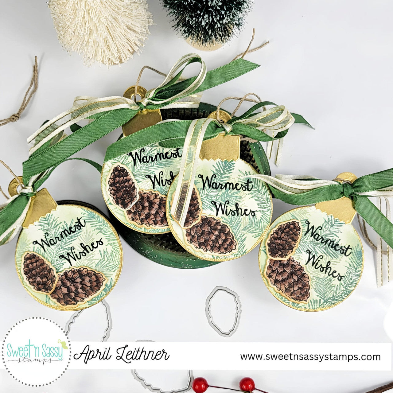 Christmas Ornament & Bulb Tag Die Set