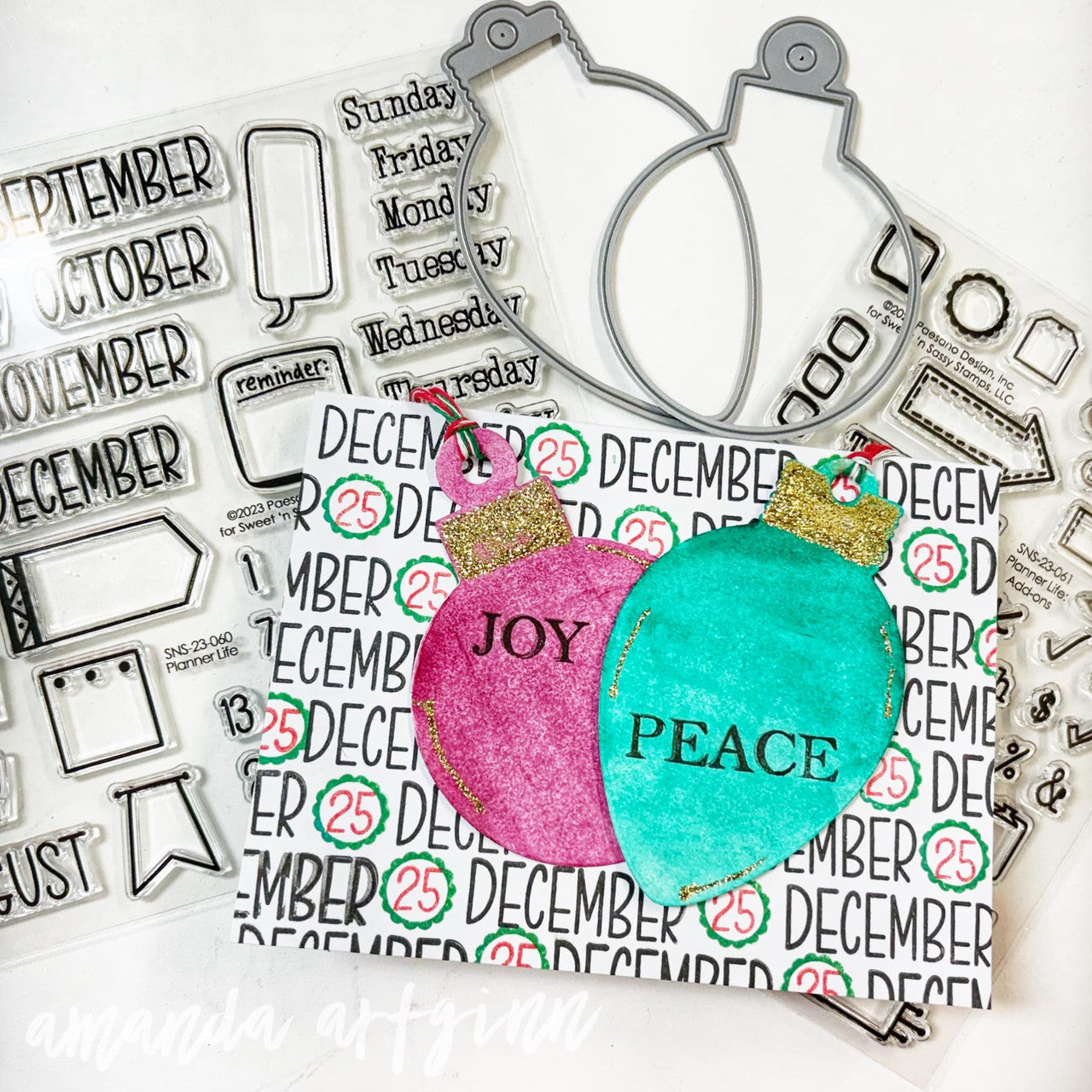 Christmas Ornament & Bulb Tag Die Set